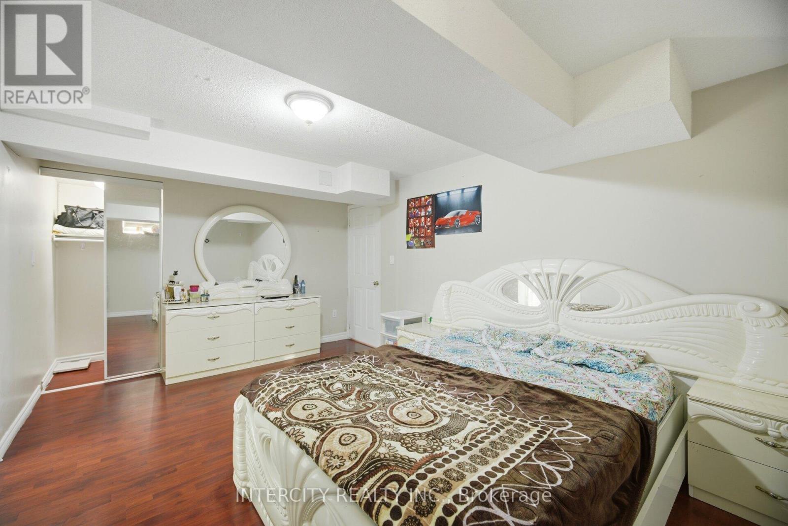 14 Maldives Crescent, Brampton, Ontario  L6P 1L5 - Photo 44 - W13171200