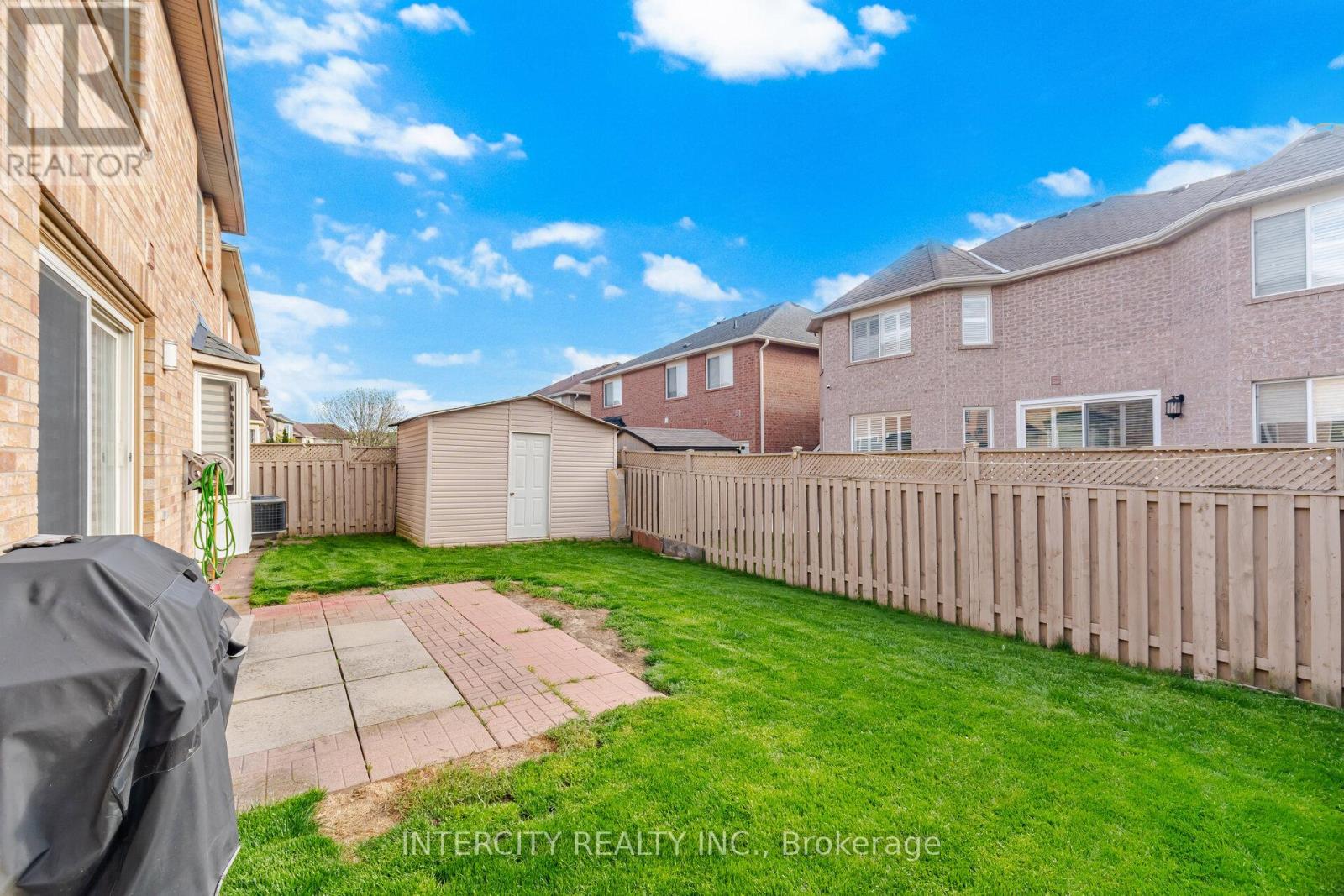14 Maldives Crescent, Brampton, Ontario  L6P 1L5 - Photo 48 - W13171200