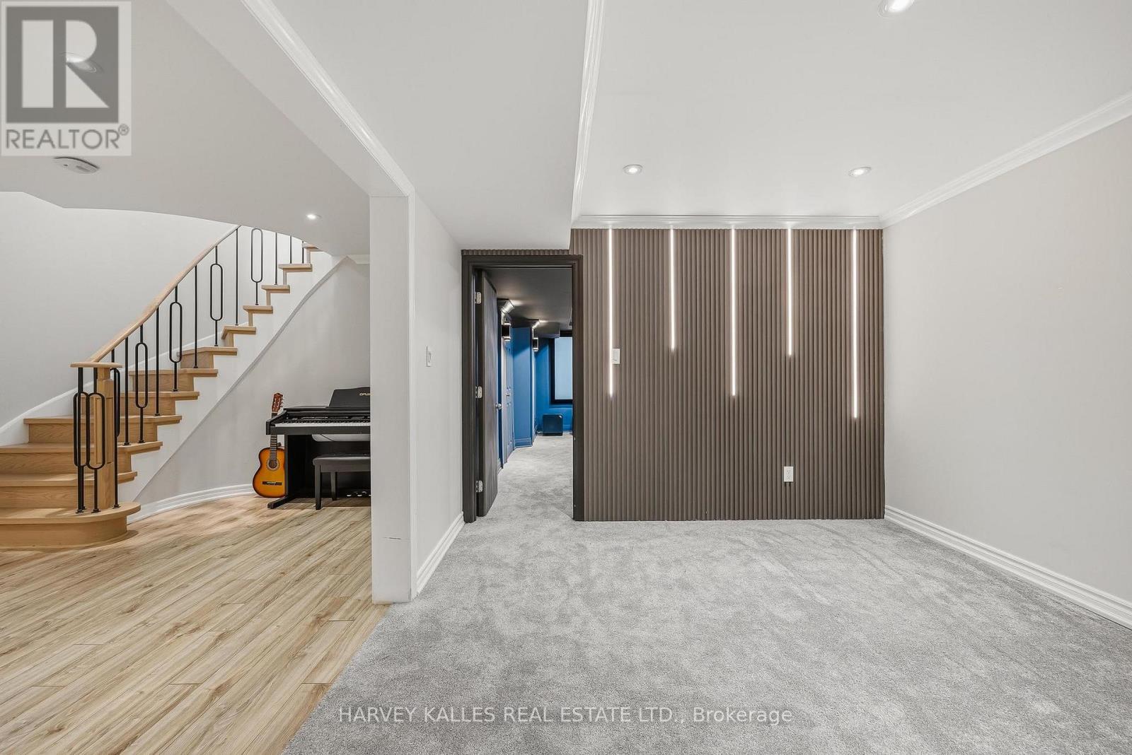 951 White Clover Way, Mississauga, Ontario  L5V 1E7 - Photo 32 - W13171250