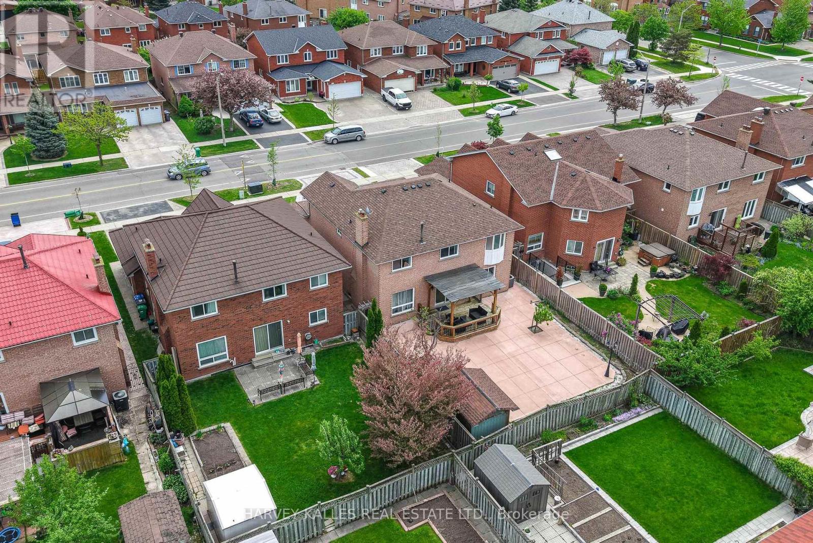 951 White Clover Way, Mississauga, Ontario  L5V 1E7 - Photo 41 - W13171250