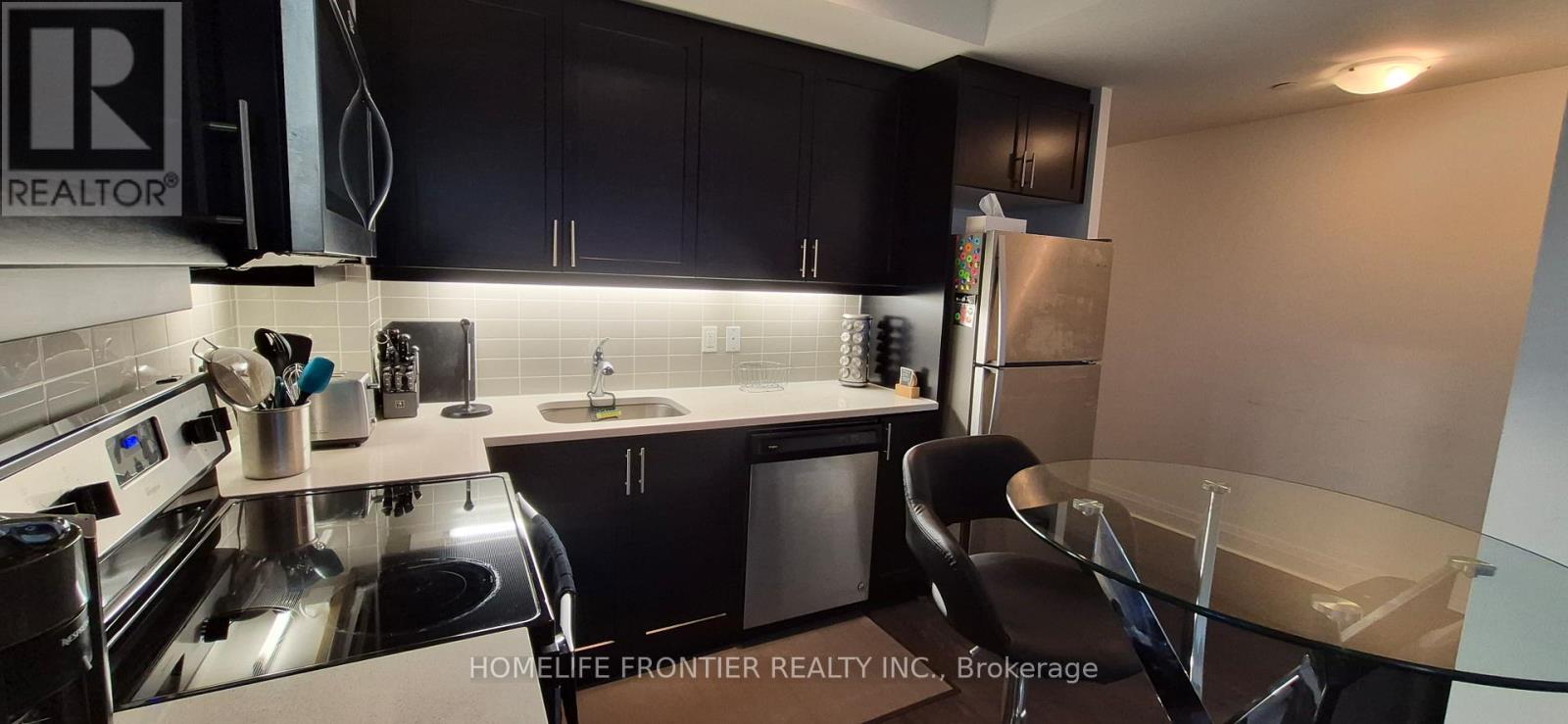 1212 - 17 Zorra Street, Toronto, Ontario  M8Z 4Z6 - Photo 10 - W13171282