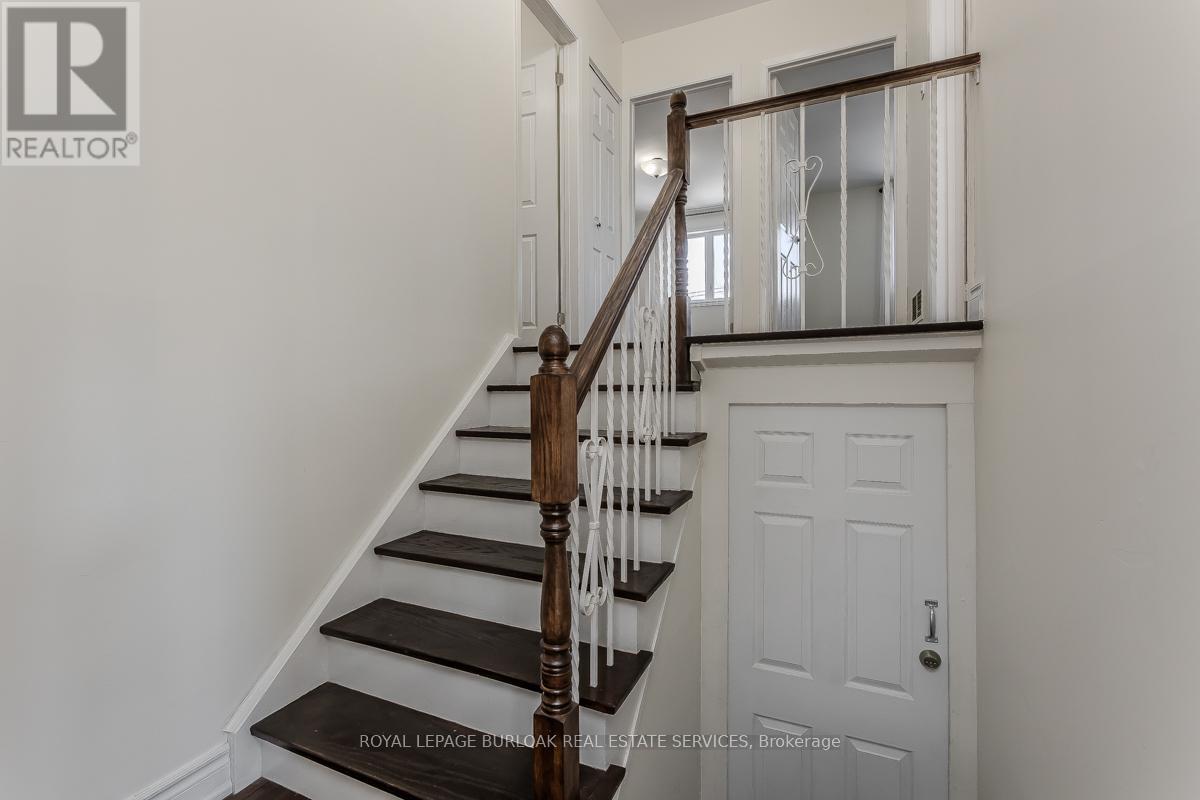 1294 Napier Crescent, Oakville, Ontario  L6H 2A4 - Photo 19 - W13171348
