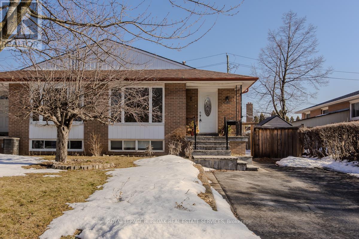 1294 Napier Crescent, Oakville, Ontario  L6H 2A4 - Photo 2 - W13171348