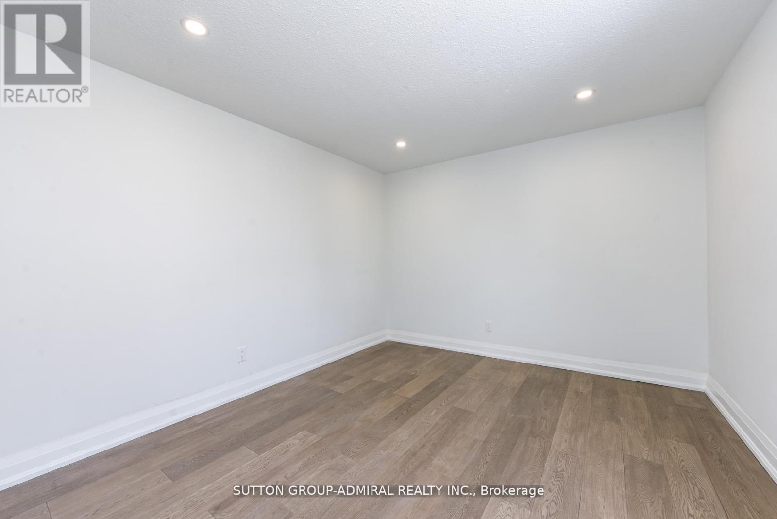 4 Hardcastle Court, Brampton, Ontario  L6S 2A9 - Photo 22 - W13171350
