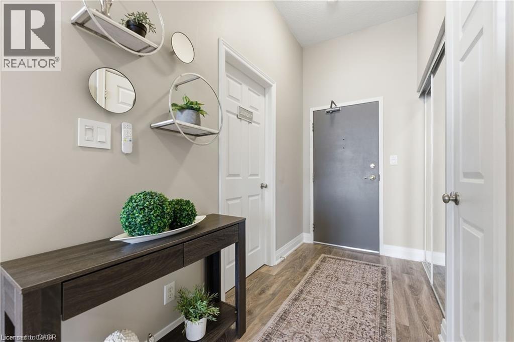 262 Dundas Street E Unit# 322, Waterdown, Ontario  L8B 1A9 - Photo 3 - 40833387