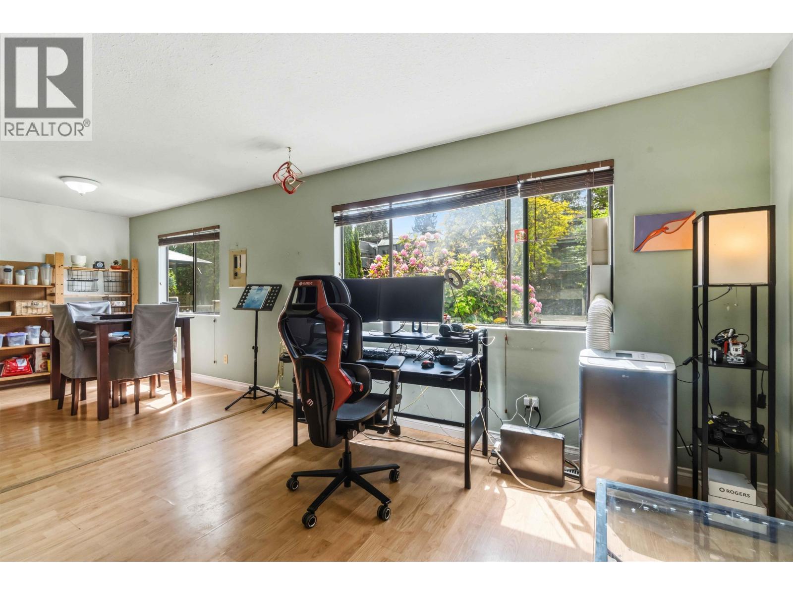 1955 Coquitlam Avenue, Port Coquitlam, British Columbia  V3B 1J2 - Photo 6 - R3127234