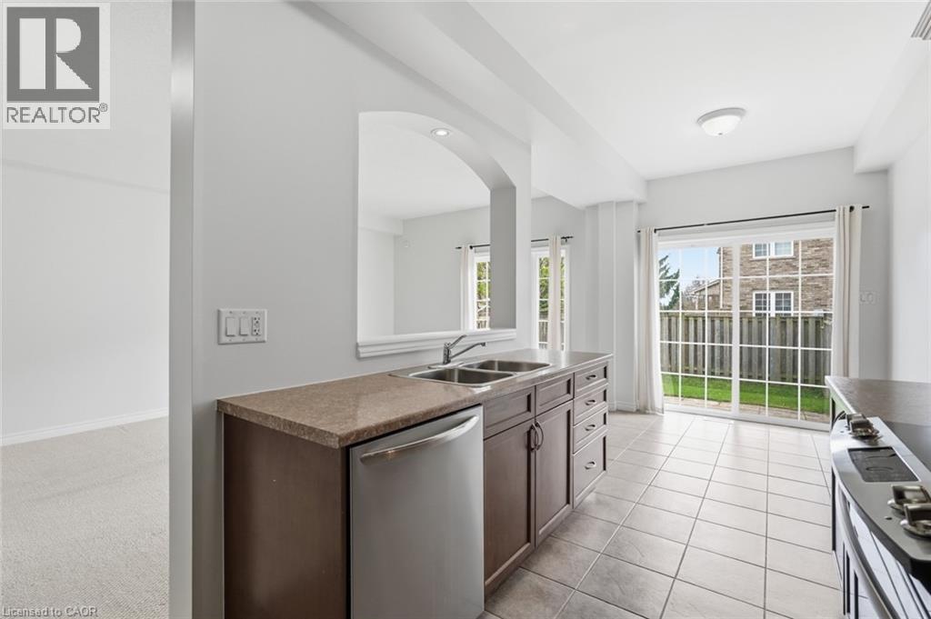 99 Panabaker Drive Unit# 35, Ancaster, Ontario  L9G 0A3 - Photo 12 - 40826321