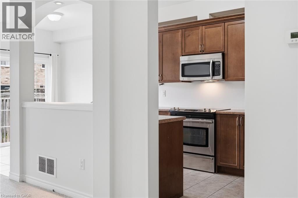 99 Panabaker Drive Unit# 35, Ancaster, Ontario  L9G 0A3 - Photo 9 - 40826321