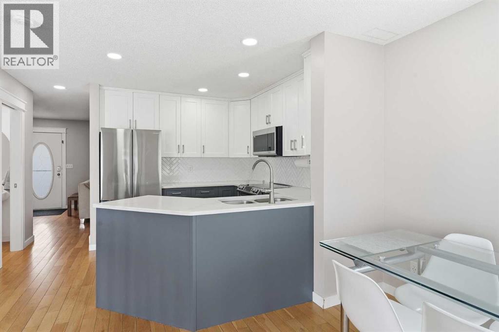 22 Covewood Place Ne, Calgary, Alberta  T3K 4V8 - Photo 9 - A2314269