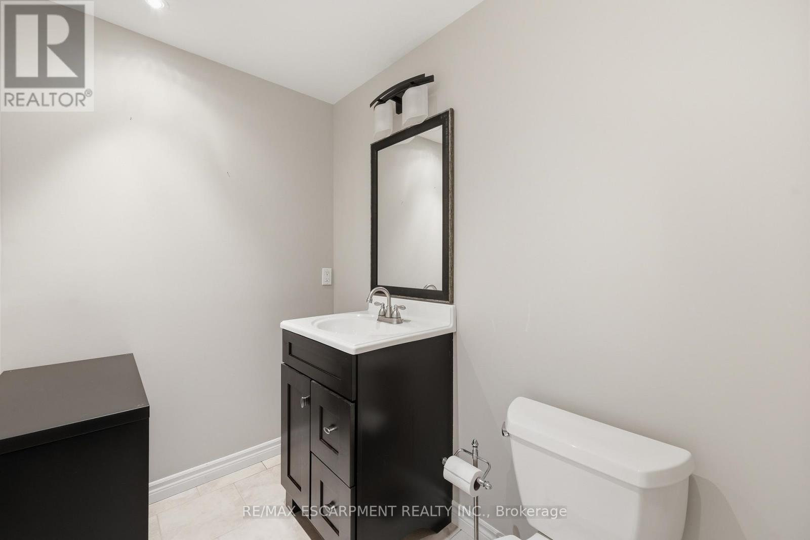 57 Tanglewood Drive, Hamilton, Ontario  L0R 1C0 - Photo 36 - X13171178