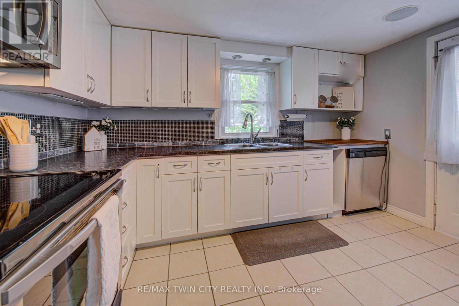 39 Guelph Street, Guelph, Ontario  N1H 5Y7 - Photo 10 - X13171182