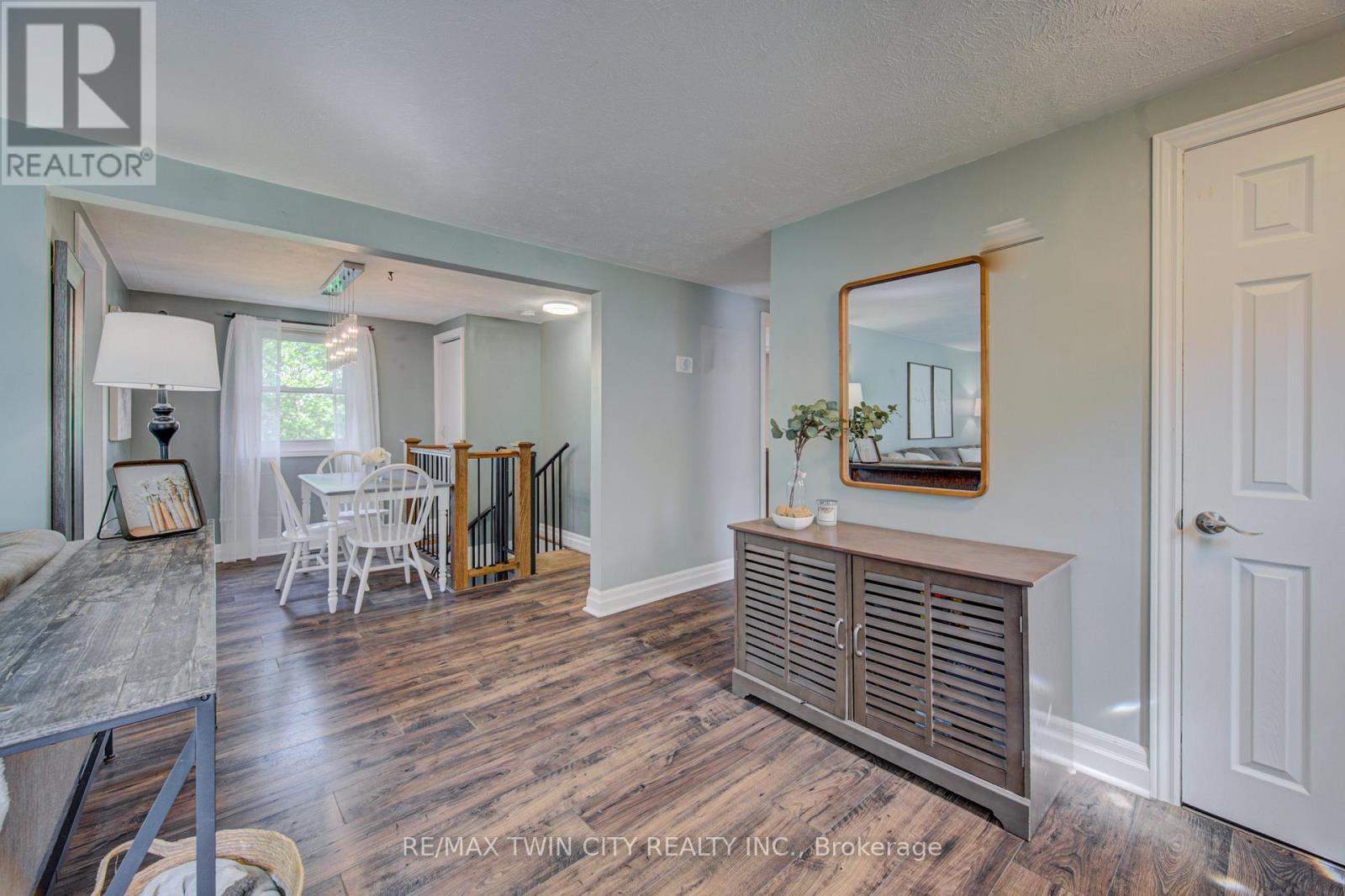39 Guelph Street, Guelph, Ontario  N1H 5Y7 - Photo 8 - X13171182
