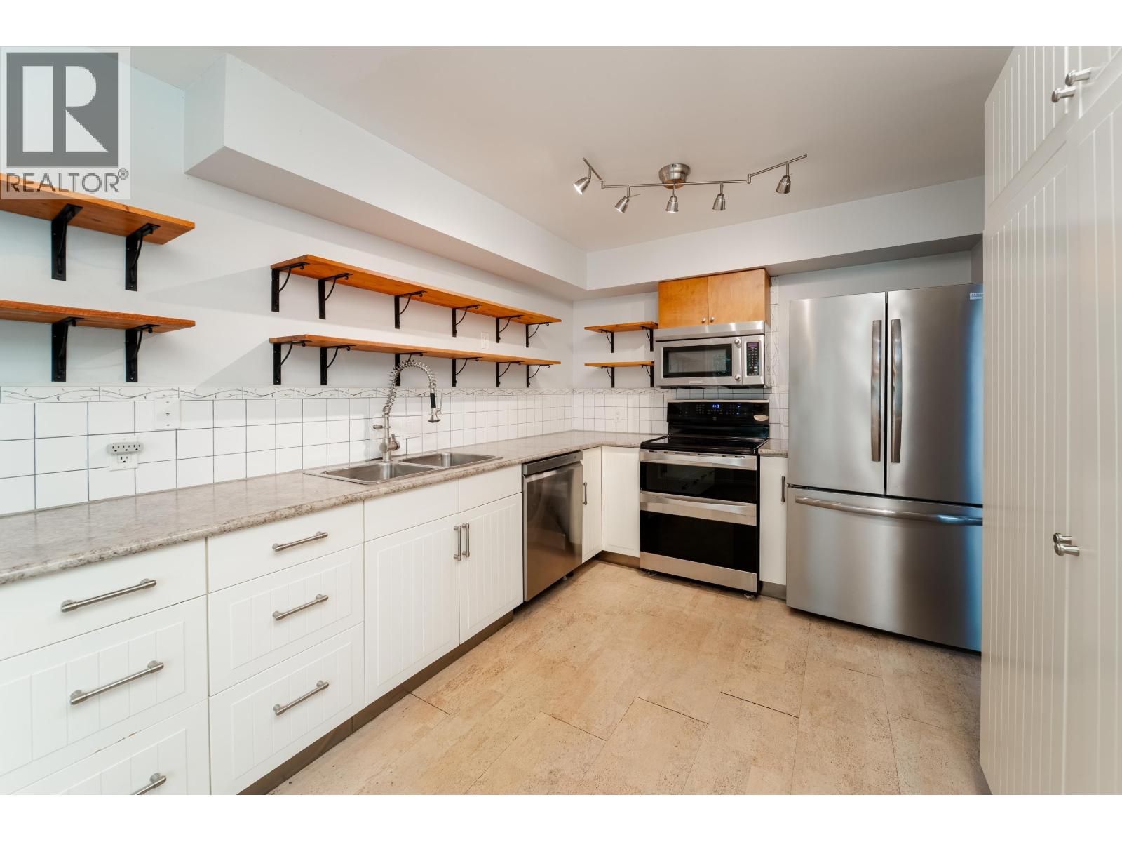 25 650 Roche Point Drive, North Vancouver, British Columbia  V7H 2Z5 - Photo 12 - R3127530