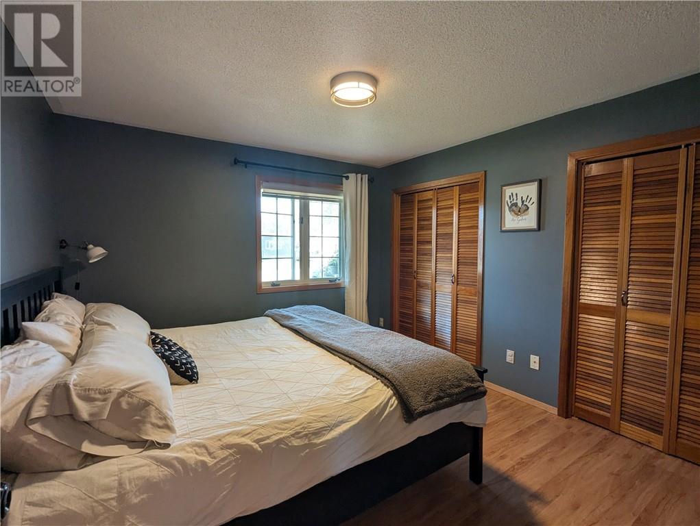 18 Vankoughnet Street W, Little Current, Ontario  p0p 1k0 - Photo 16 - 2128013