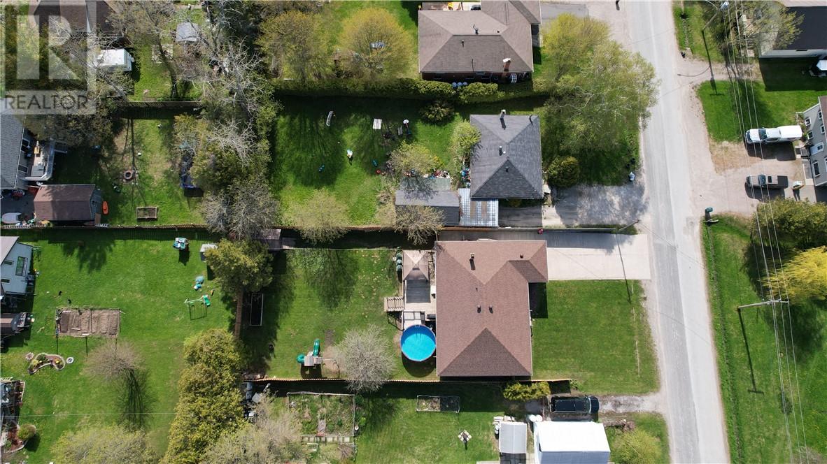 18 Vankoughnet Street W, Little Current, Ontario  p0p 1k0 - Photo 36 - 2128013