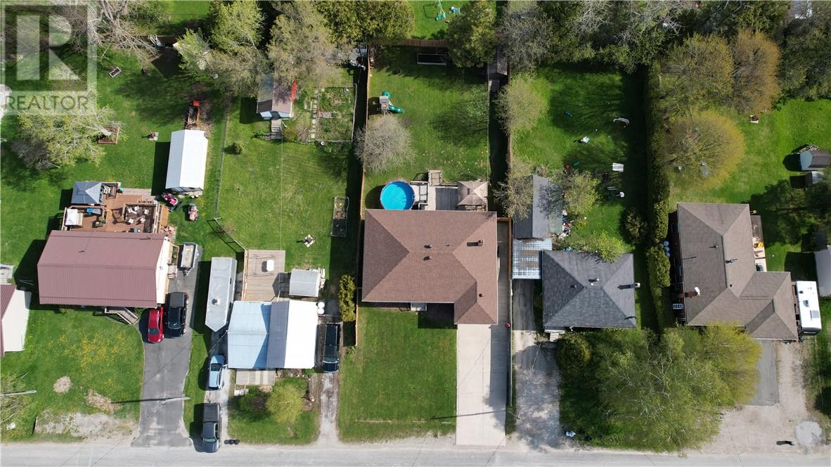 18 Vankoughnet Street W, Little Current, Ontario  p0p 1k0 - Photo 37 - 2128013