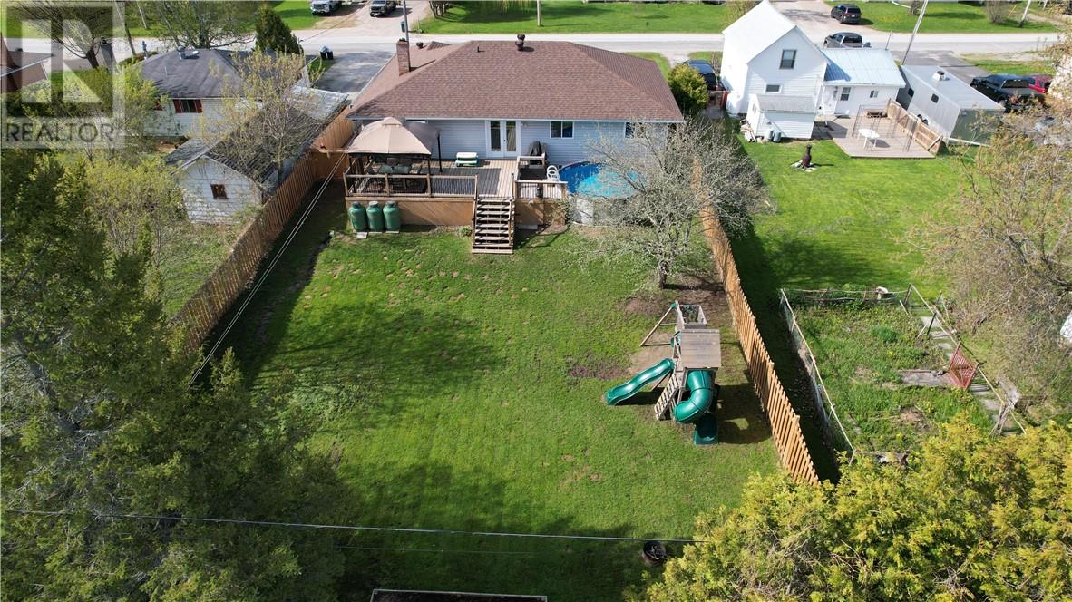18 Vankoughnet Street W, Little Current, Ontario  p0p 1k0 - Photo 41 - 2128013