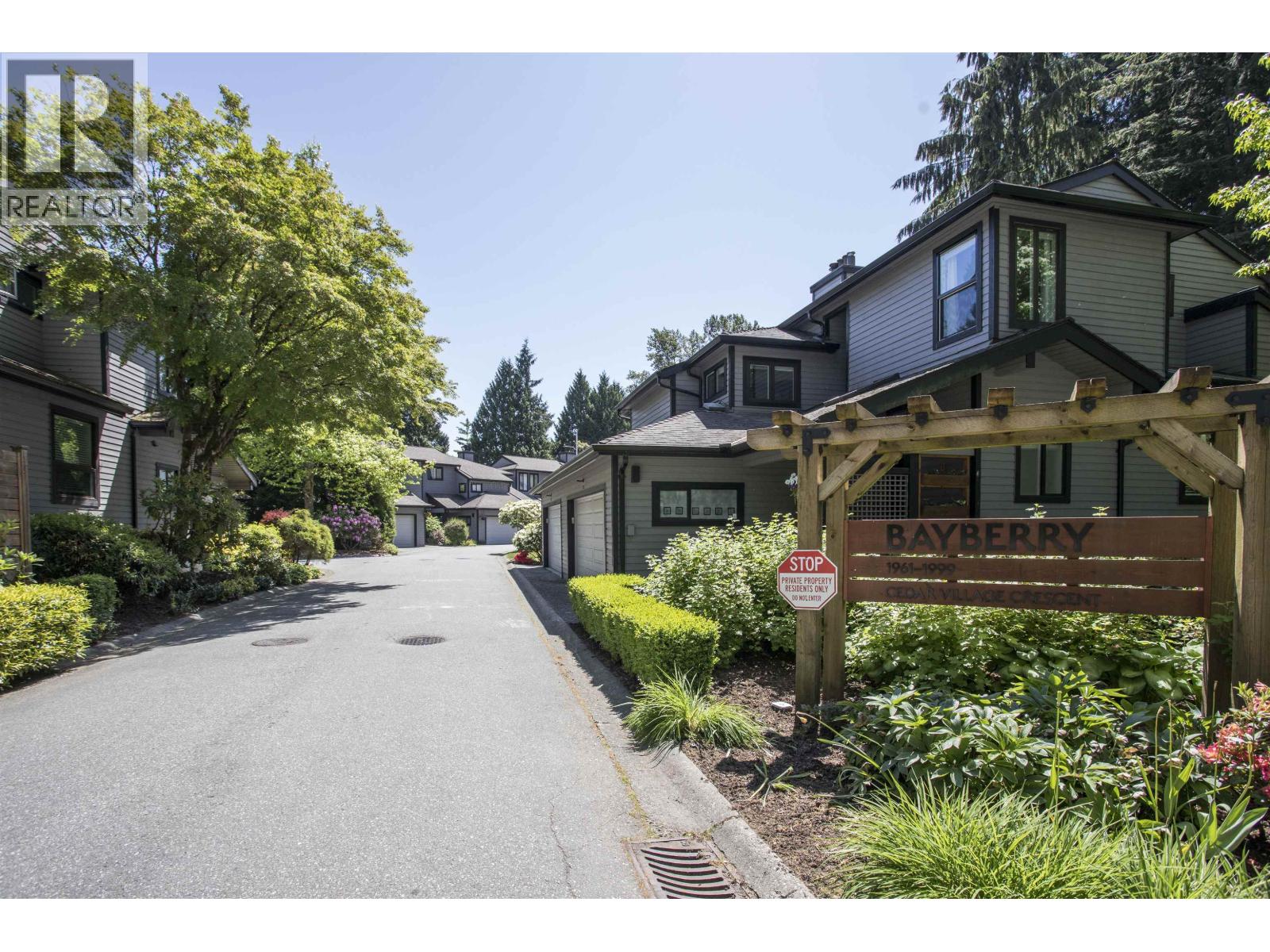 1989 Cedar Village Crescent, North Vancouver, British Columbia  V7J 3P5 - Photo 36 - R3127537