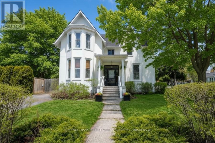 201 BRIDGE STREET W, Greater Napanee, Ontario