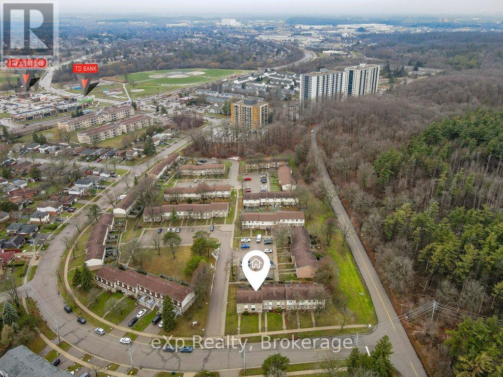 2 - 165 Green Valley Drive, Kitchener, Ontario  N2P 1K3 - Photo 2 - X13171428