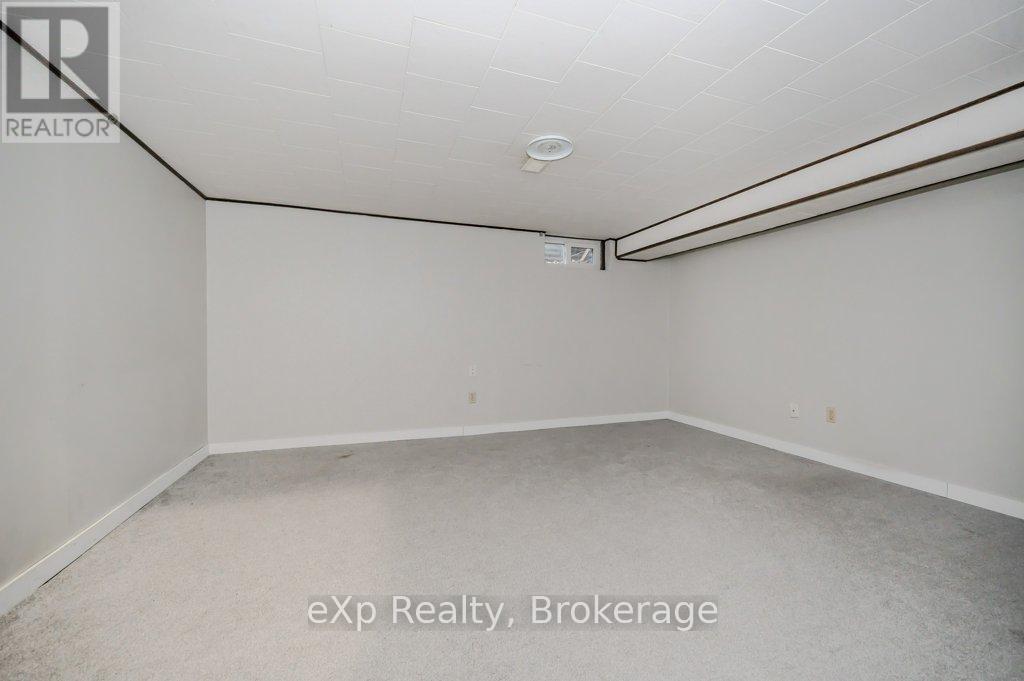 2 - 165 Green Valley Drive, Kitchener, Ontario  N2P 1K3 - Photo 33 - X13171428
