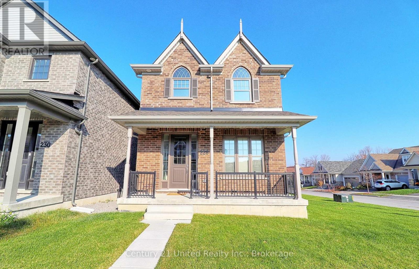 228 Rowberry Boulevard, Peterborough, Ontario  K9H 0G4 - Photo 2 - X13171414