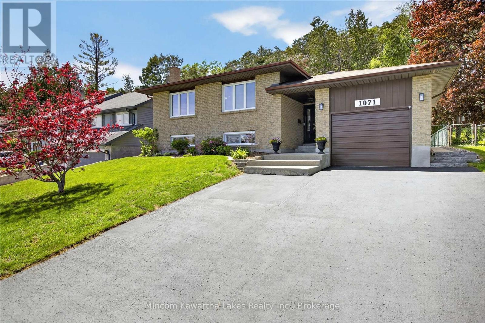 1071 Danita Boulevard, Peterborough, Ontario  K9J 7K7 - Photo 2 - X13171494