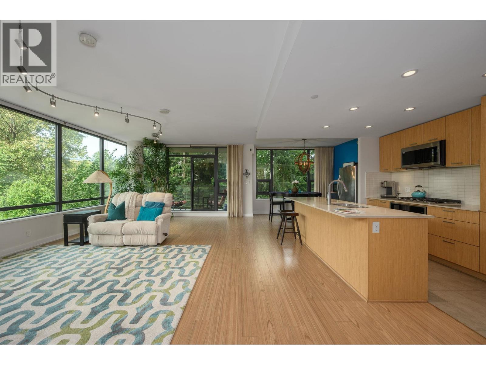405 301 Capilano Road, Port Moody, British Columbia  V3H 0G6 - Photo 4 - R3127192