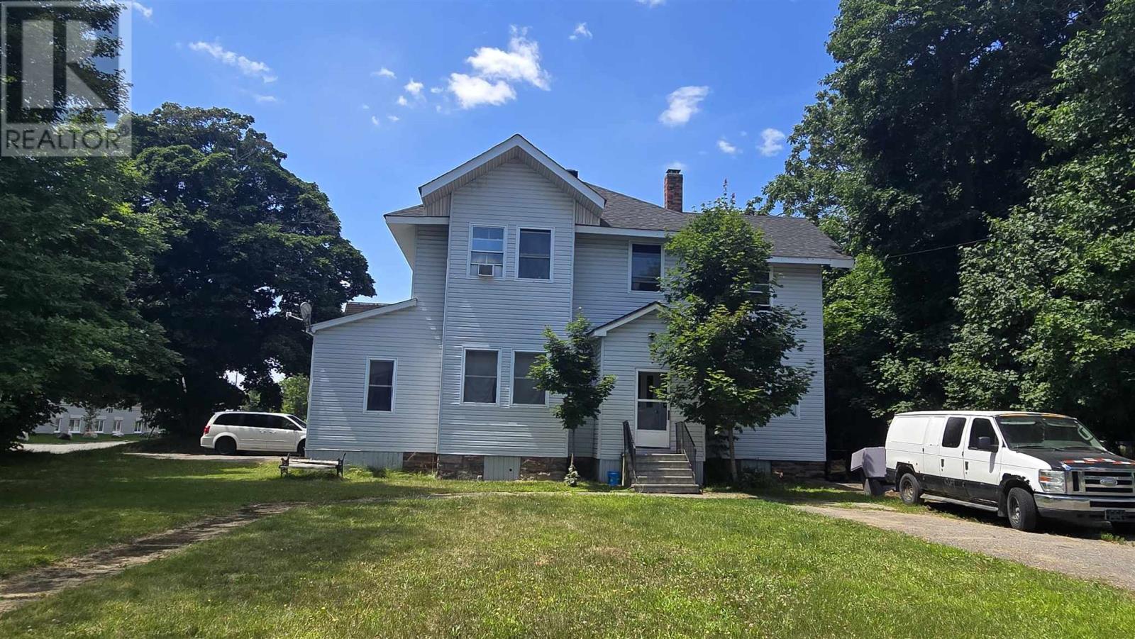 139 Church St, Sault Ste. Marie, Ontario P6A 3H7 - Photo 1 - SM261155
