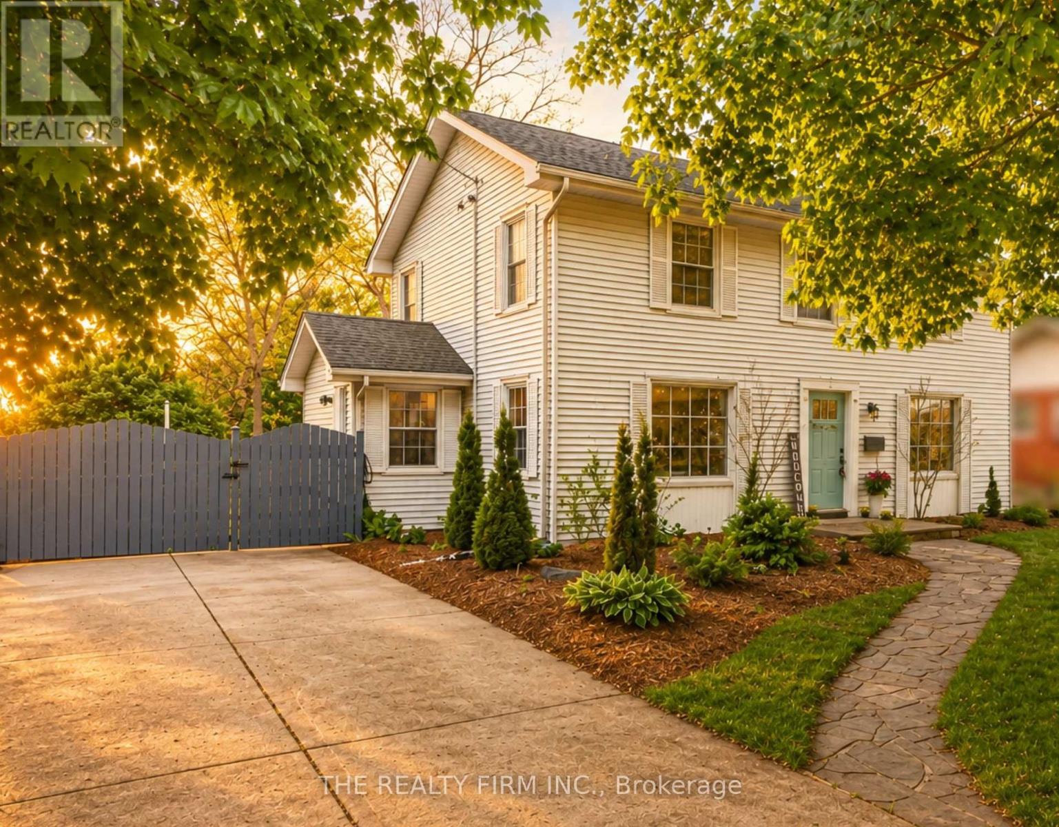 $610,000293 Carrie Street, Strathroy-Caradoc, Ontario