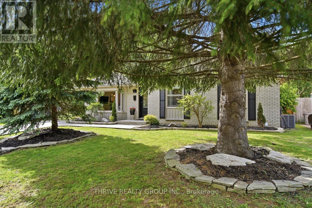 21 Mcgill Place, London North, Ontario  N5X 1W1 - Photo 2 - X13171446