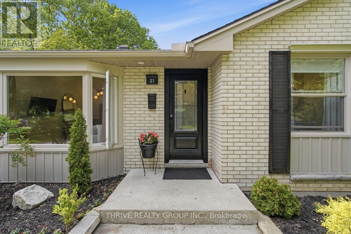 21 Mcgill Place, London North, Ontario  N5X 1W1 - Photo 5 - X13171446