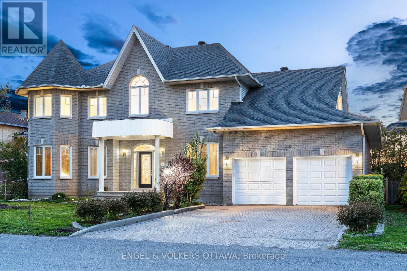 5 Cassone Court, Ottawa, Ontario  K2G 5V6 - Photo 1 - X13170856