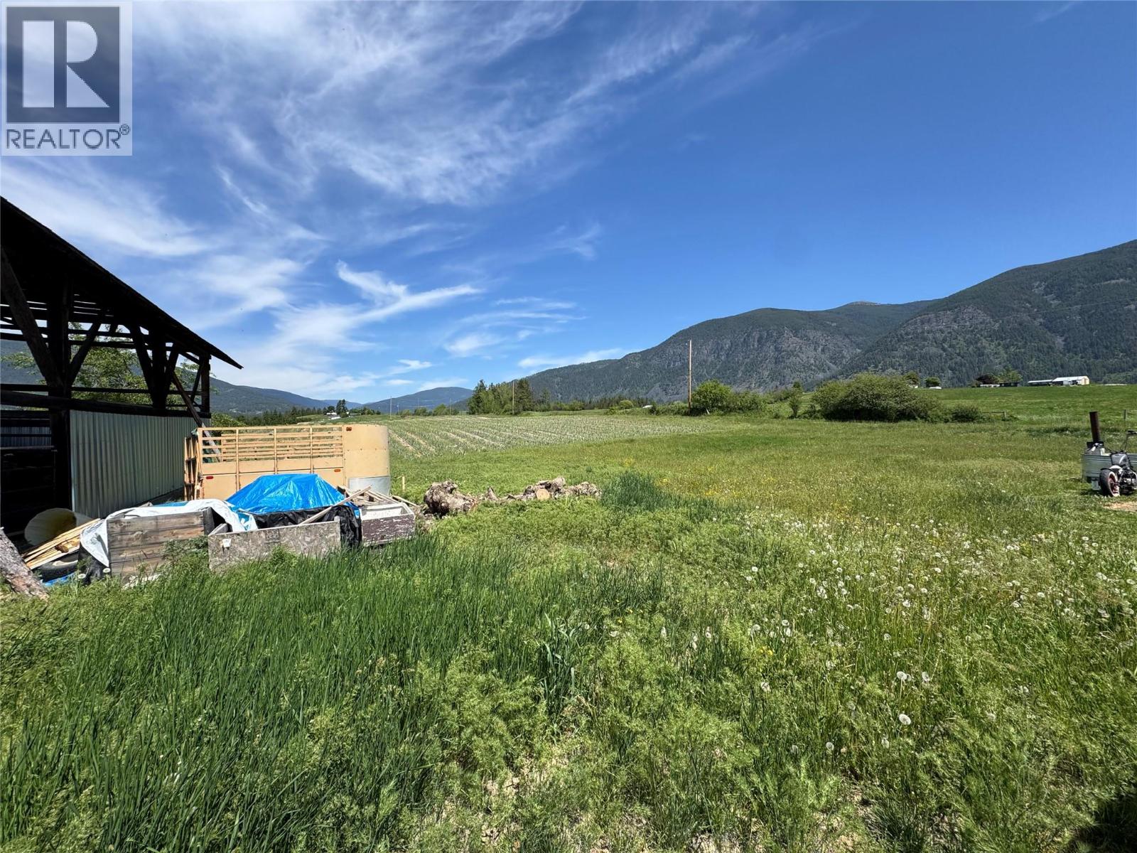 3621 Muzzy Road, Canyon, British Columbia  V0B 1C1 - Photo 14 - 10373360