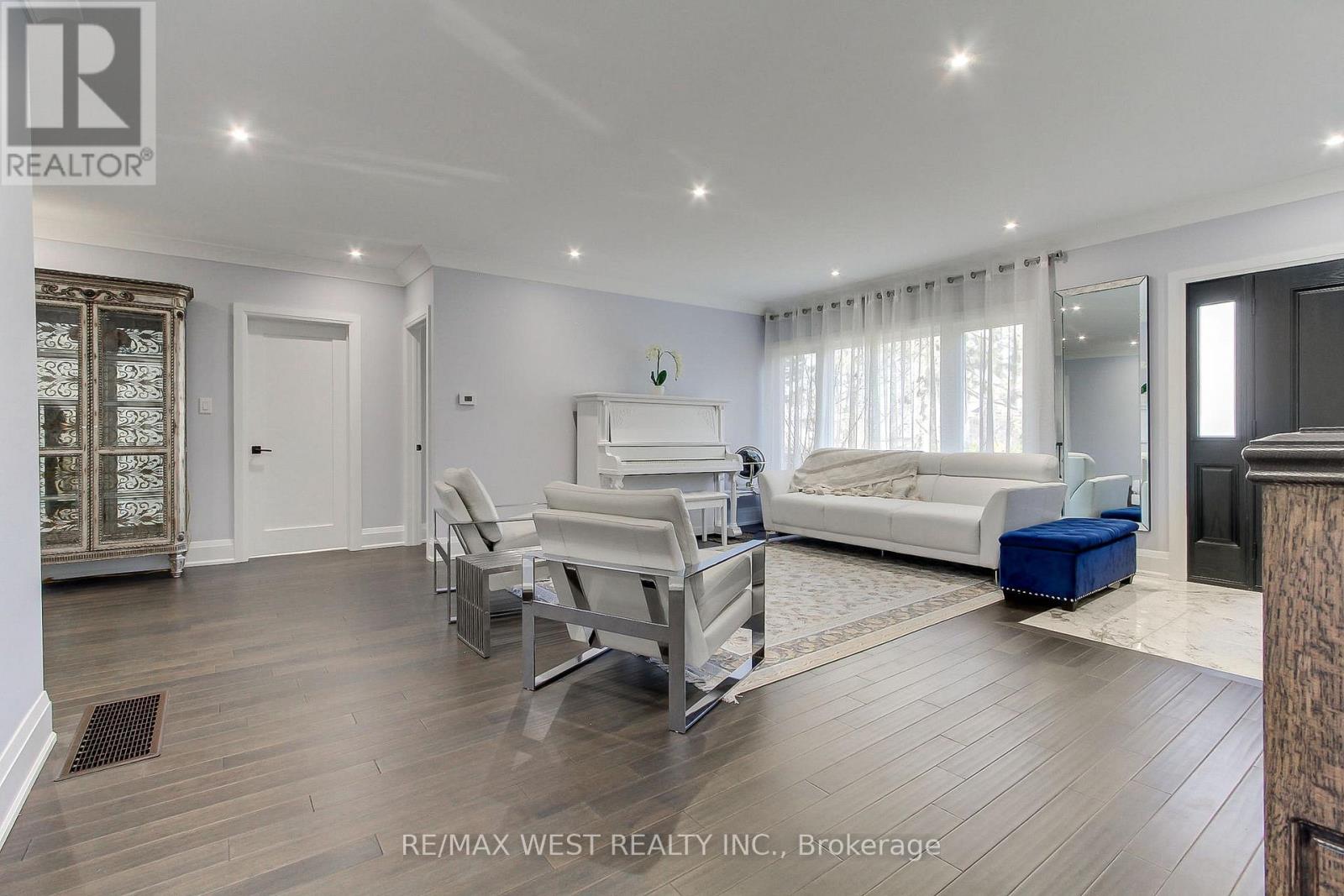 177 Hedge Road, Georgina, Ontario  L0E 1R0 - Photo 7 - N13074900