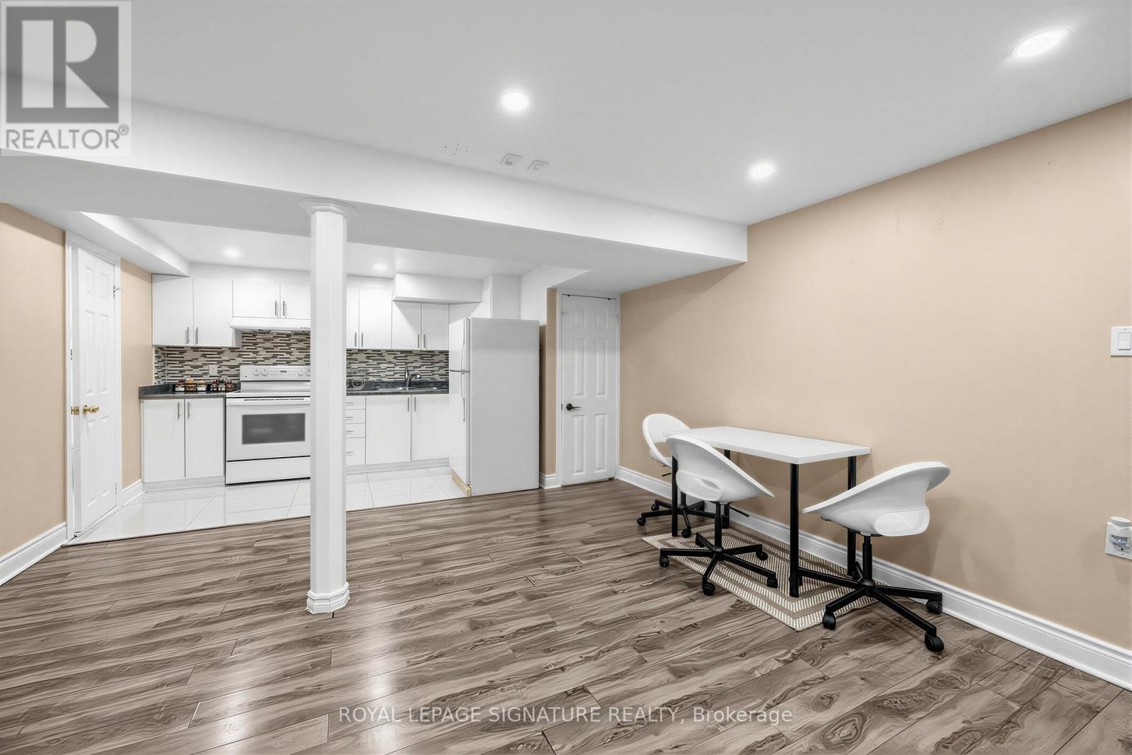 7258 Vernor Drive, Mississauga, Ontario  L4T 2P4 - Photo 30 - W13168508