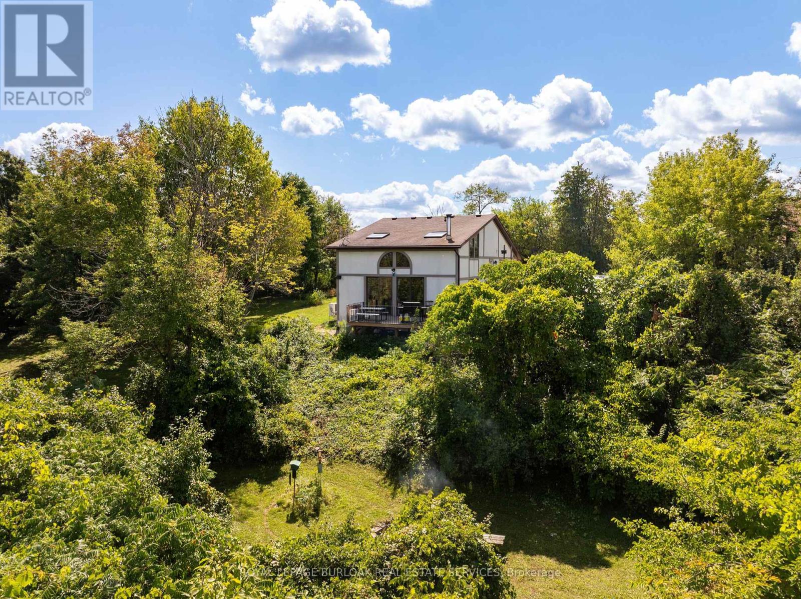 4053 Watson Road S, Puslinch, Ontario  N0B 2J0 - Photo 9 - X12411779