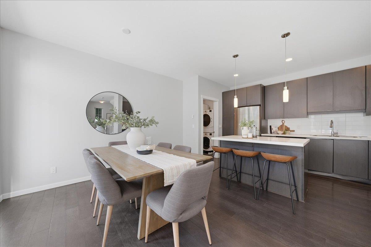 6891 195a Street, Surrey, British Columbia  V4N 6K3 - Photo 10 - R3127580