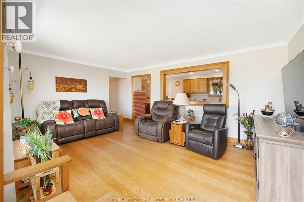 4831 11th Concession, Tecumseh, Ontario  N0R 1K0 - Photo 11 - 26012100