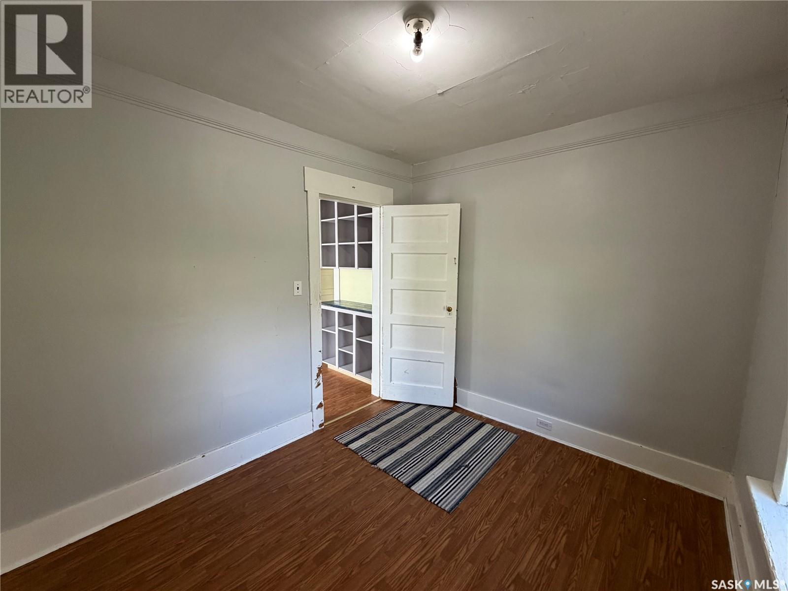 10 Railway Avenue, Redvers, Saskatchewan  S0C 2H0 - Photo 11 - SK037030