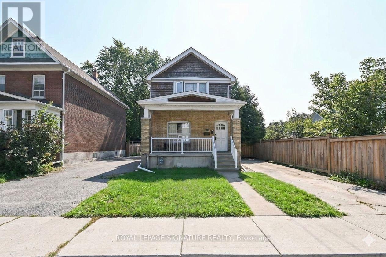 Main - 167 Barker Avenue, Toronto, Ontario  M4C 2P3 - Photo 18 - E13171518