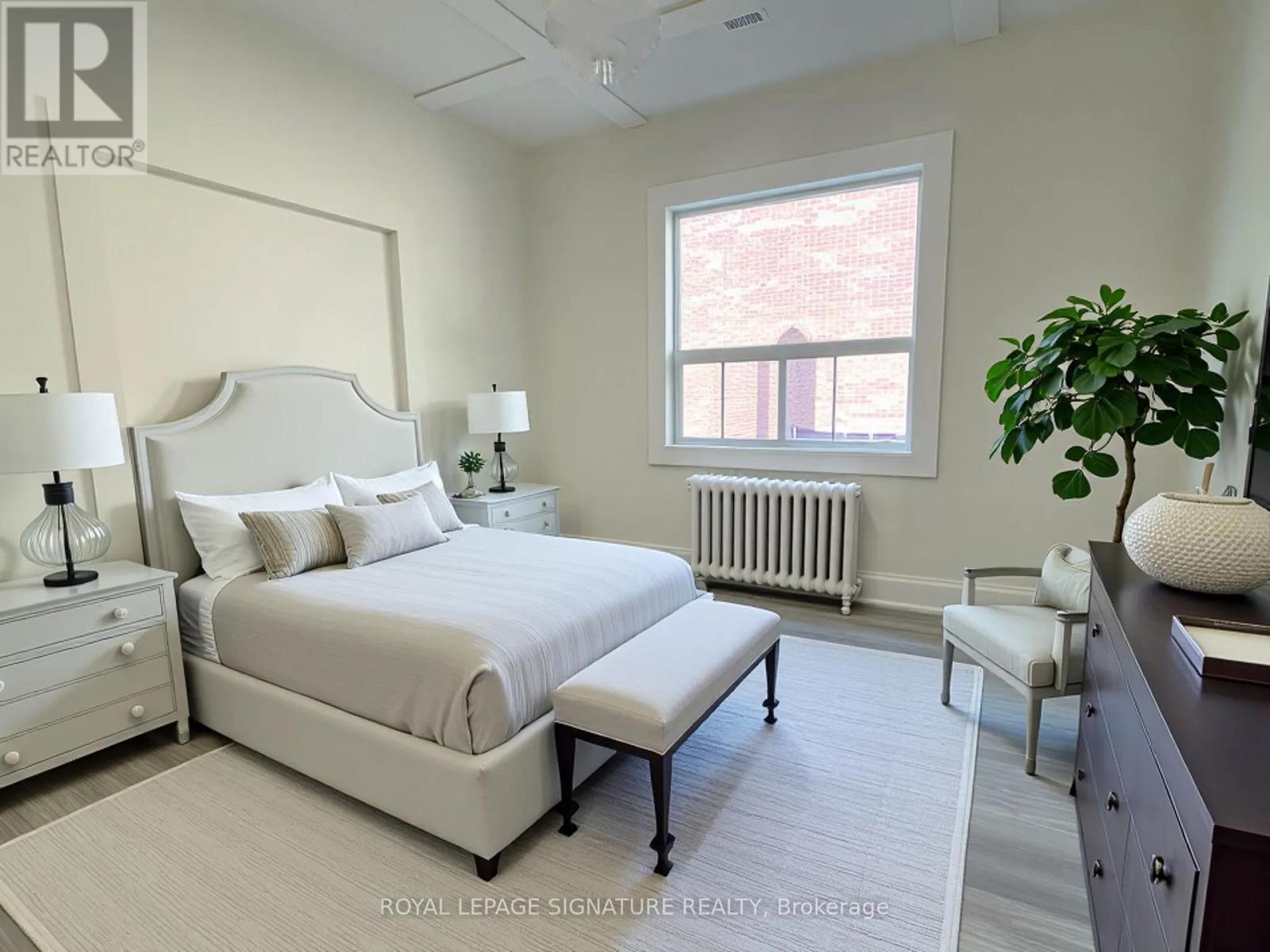Main - 167 Barker Avenue, Toronto, Ontario  M4C 2P3 - Photo 6 - E13171518