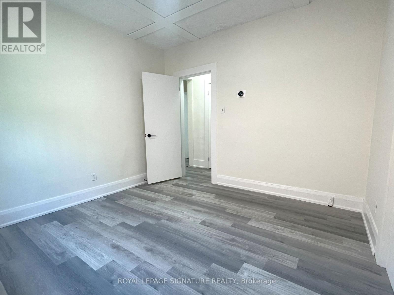 Main - 167 Barker Avenue, Toronto, Ontario  M4C 2P3 - Photo 8 - E13171518