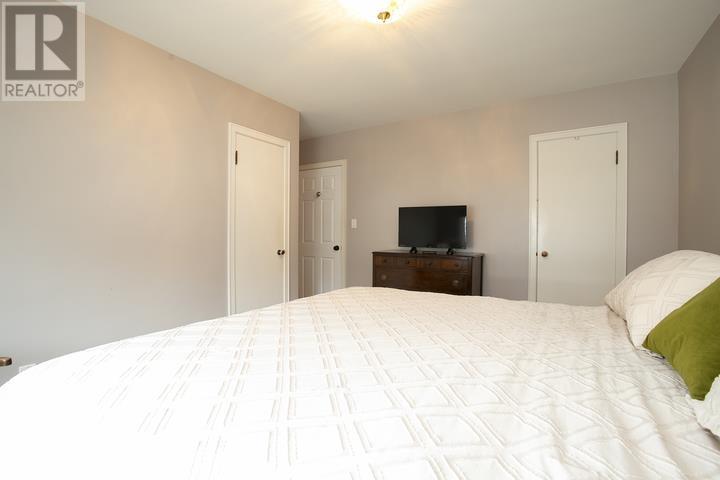 72 Coulson Ave, Sault Ste. Marie, Ontario  P6A 3X5 - Photo 32 - SM261052