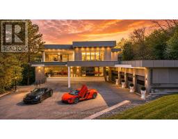 23 HUNTERS GLEN ROAD, Aurora, Ontario