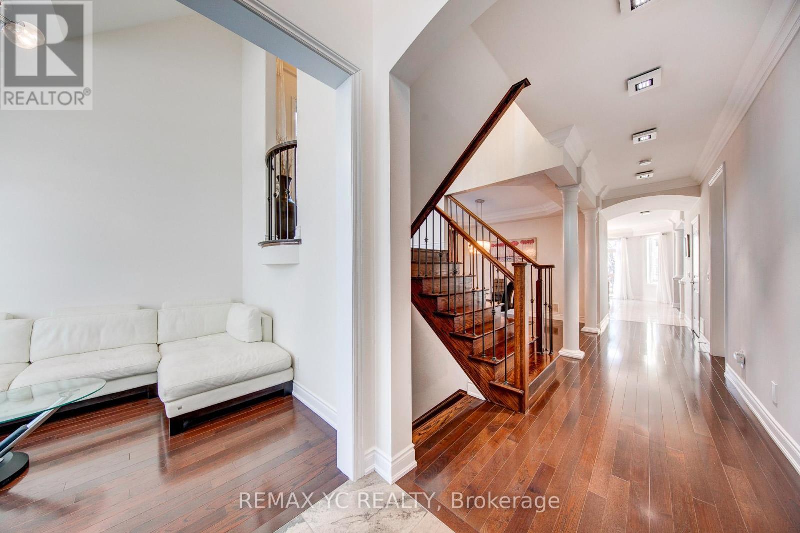 43 Laredo Drive, Richmond Hill, Ontario  L4S 0E4 - Photo 4 - N13171508