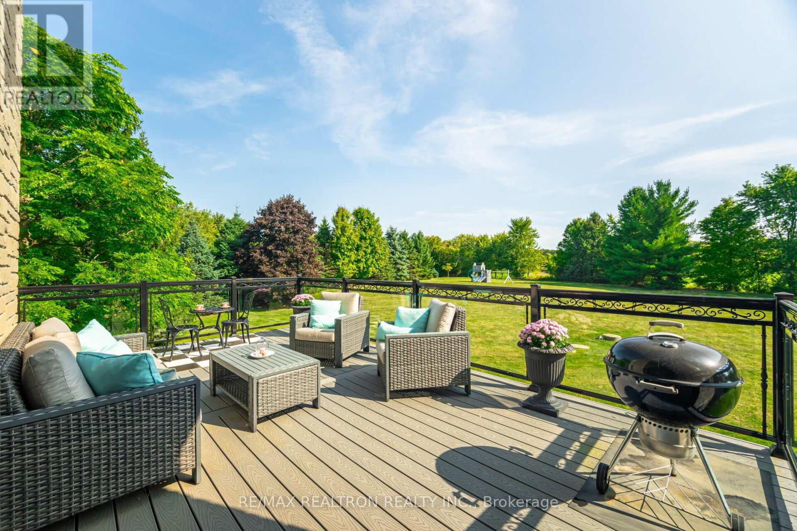95 Loch Erne Lane, King, Ontario  L0G 1N0 - Photo 47 - N13171522