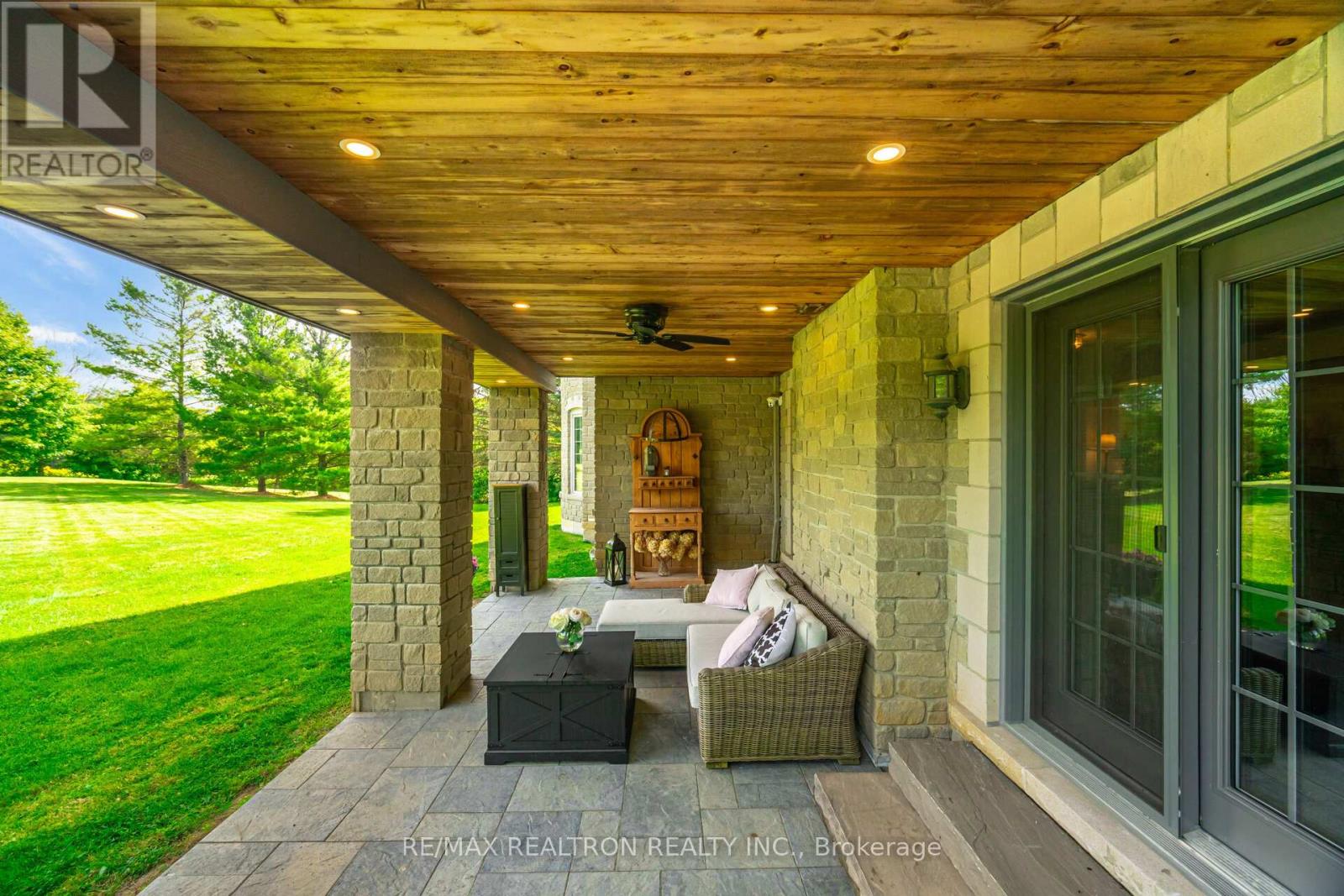 95 Loch Erne Lane, King, Ontario  L0G 1N0 - Photo 49 - N13171522