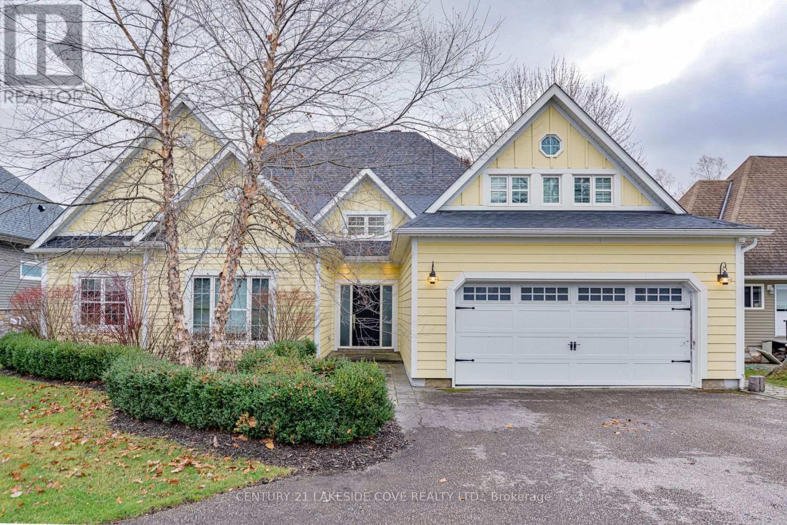 51 Ridge Avenue, Ramara (Brechin), Ontario  L0K 1B0 - Photo 1 - S13171422