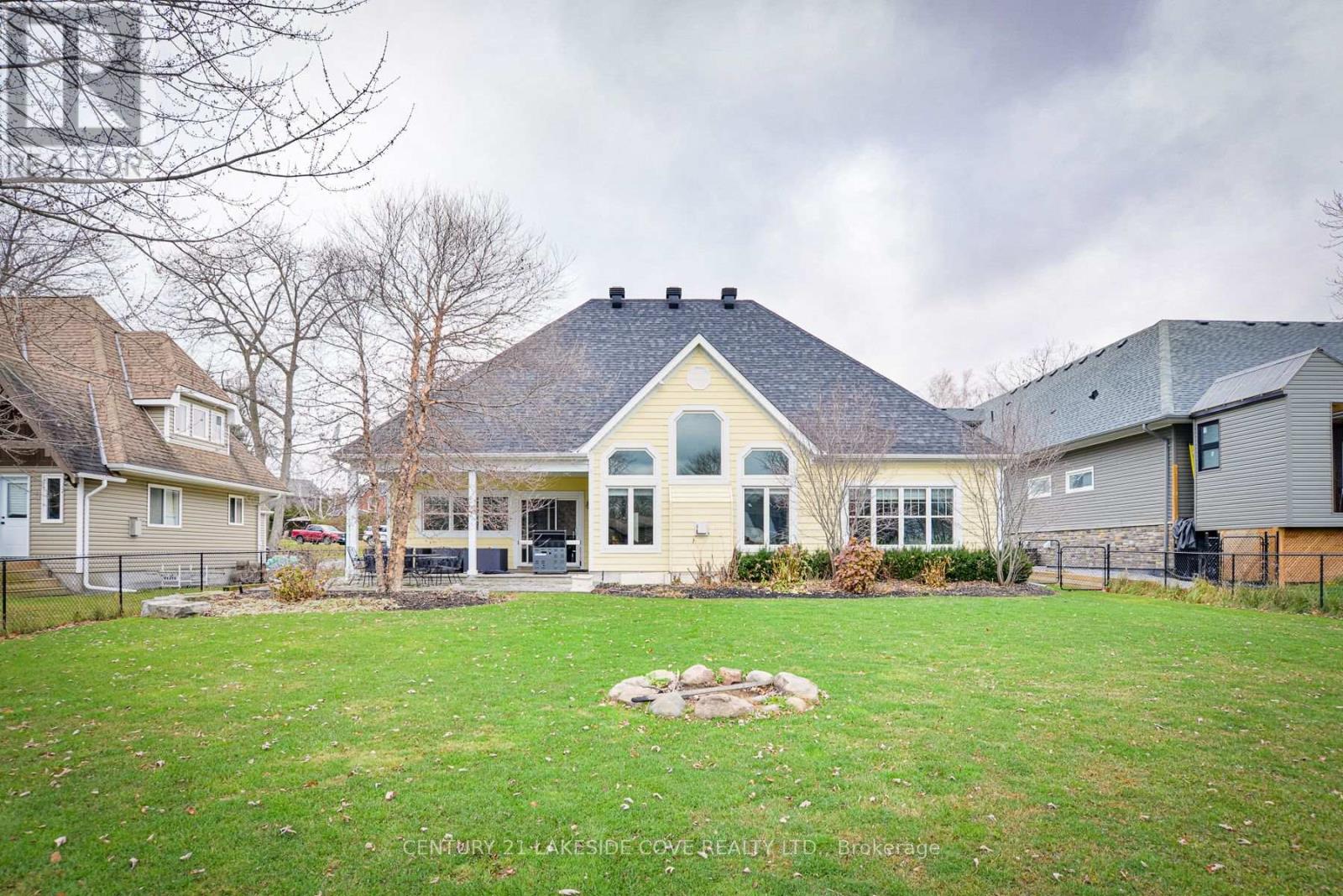 51 Ridge Avenue, Ramara (Brechin), Ontario  L0K 1B0 - Photo 29 - S13171422